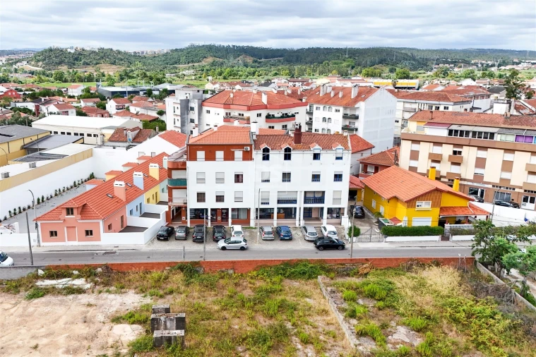Loja para Venda em Leiria, Pousos, Barreira e Cortes Foto 12
