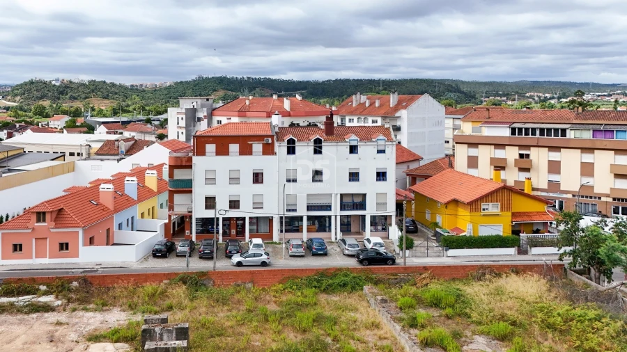 Loja para Venda em Leiria, Pousos, Barreira e Cortes