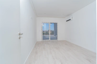Apartamento T2 para Venda em Seixal, Arrentela e Aldeia de Paio Pires