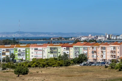 Apartamento T2 para Venda em Seixal, Arrentela e Aldeia de Paio Pires