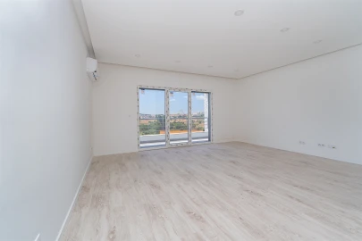 Apartamento T2 para Venda em Seixal, Arrentela e Aldeia de Paio Pires