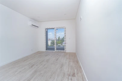 Apartamento T2 para Venda em Seixal, Arrentela e Aldeia de Paio Pires