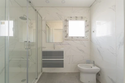 Apartamento T2 para Venda em Seixal, Arrentela e Aldeia de Paio Pires