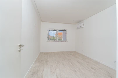 Apartamento T2 para Venda em Seixal, Arrentela e Aldeia de Paio Pires