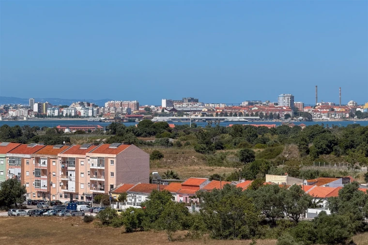 Apartamento T2 para Venda em Seixal, Arrentela e Aldeia de Paio Pires Foto 21