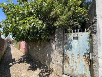 Moradia T3 para Venda em Lordelo do Ouro e Massarelos