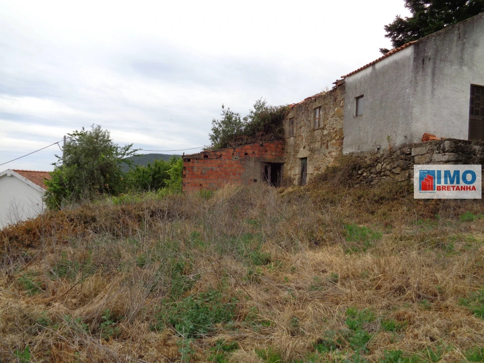 Moradia T4 para Venda em Teixoso e Sarzedo Foto 5