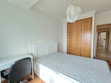 Quarto para Arrendamento em Covilhã e Canhoso