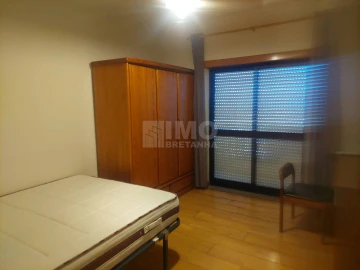 Apartamento T3 para Arrendamento em Covilhã e Canhoso
