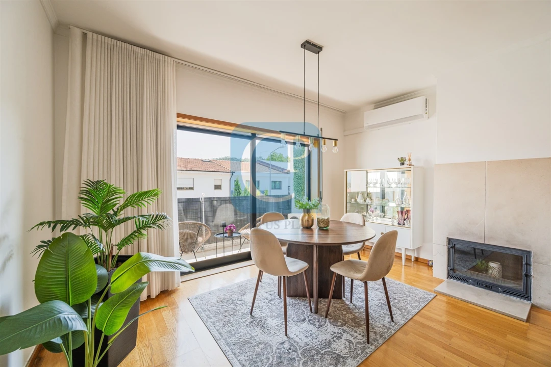 Apartamento T2 para Venda em Valongo Foto 9