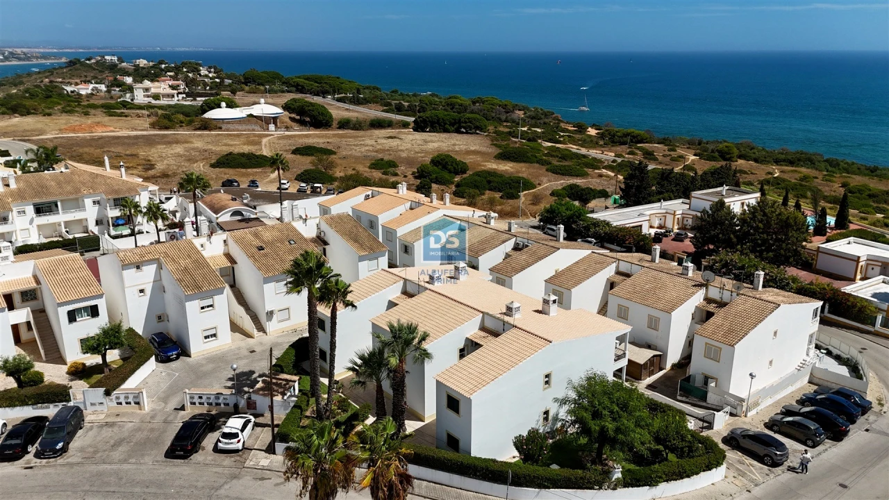 Apartamento T2 para Venda em Albufeira e Olhos de Água Foto 46