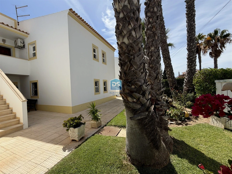 Apartamento T2 para Venda em Albufeira e Olhos de Água Foto 3