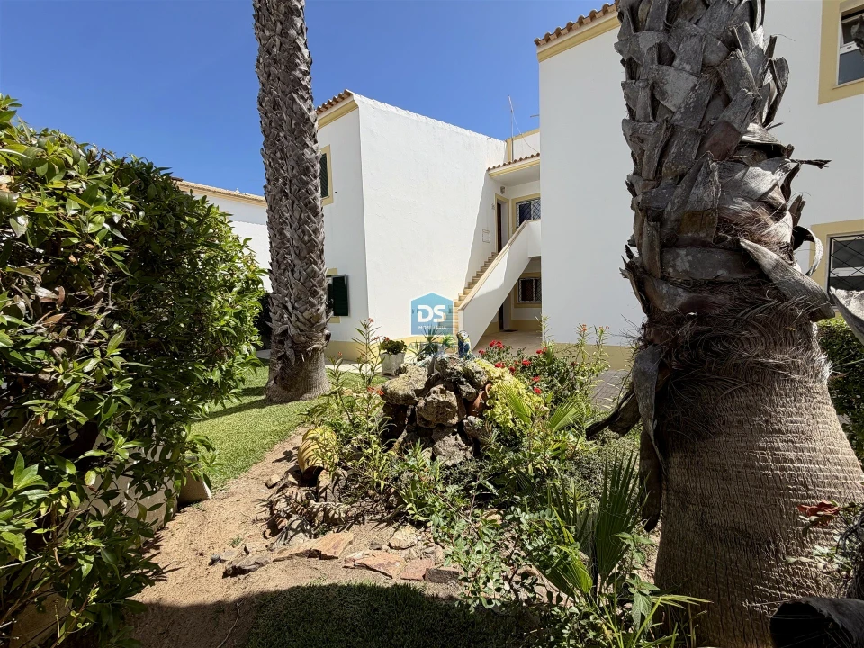 Apartamento T2 para Venda em Albufeira e Olhos de Água Foto 42
