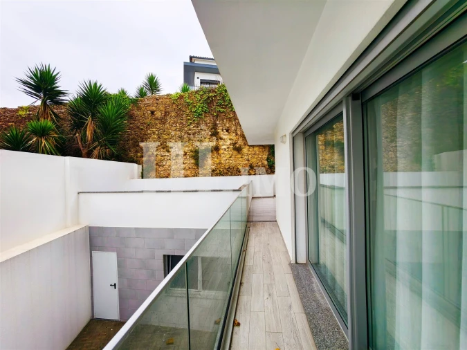 Apartamento T2 para Venda em Nazare Foto 31