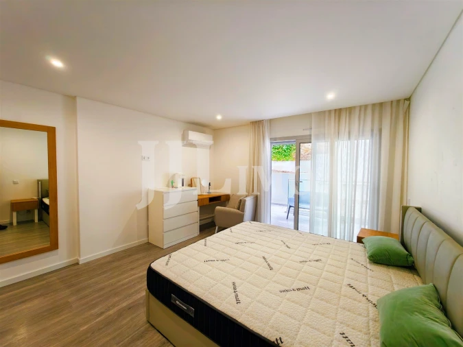 Apartamento T2 para Venda em Nazare Foto 12