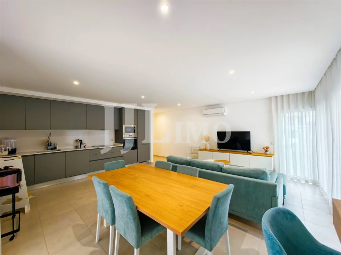 Apartamento T2 para Venda em Nazare Foto 26