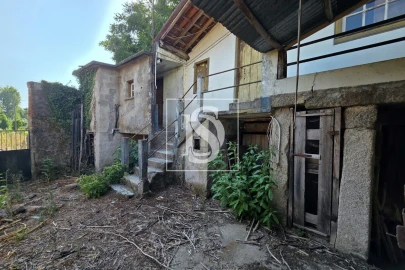 Moradia T3 para Venda em Campo de Besteiros