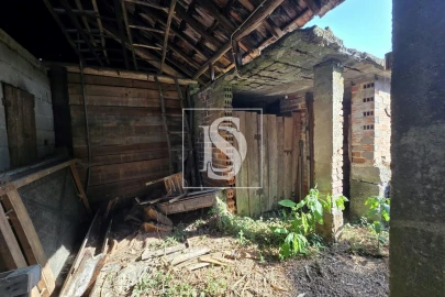 Moradia T3 para Venda em Campo de Besteiros