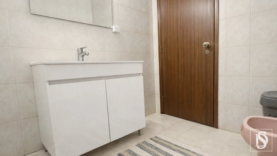 Apartamento T3 para Venda em Tavarede Foto 25