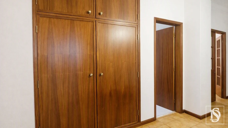 Apartamento T3 para Venda em Tavarede Foto 4
