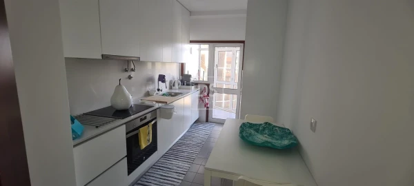 Apartamento T2 para Arrendamento em Póvoa de Varzim, Beiriz e Argivai