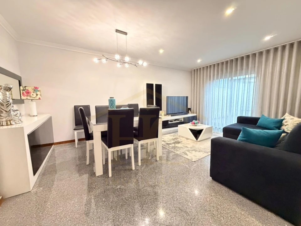 Moradia T4 para Venda em Aguçadoura e Navais Foto 4