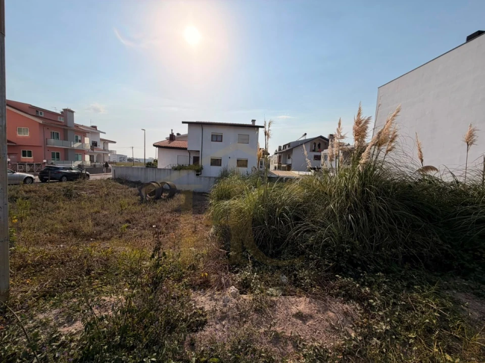Terreno para Venda em Póvoa de Varzim, Beiriz e Argivai Foto 3