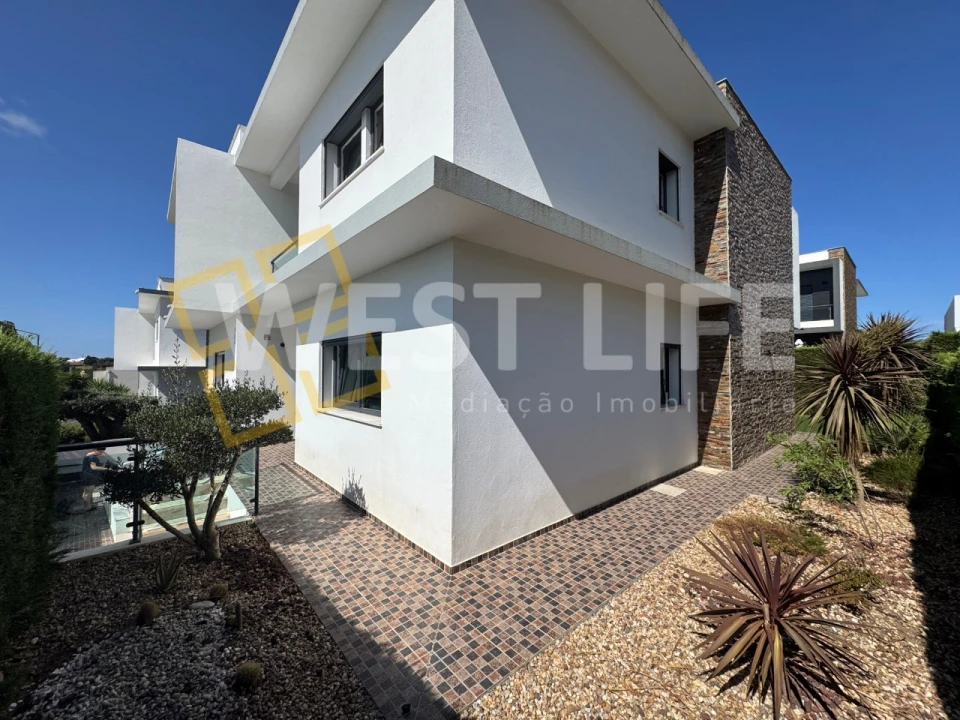 Moradia T4 para Venda em Mafra Foto 31