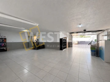 Moradia T4 para Venda em Mafra