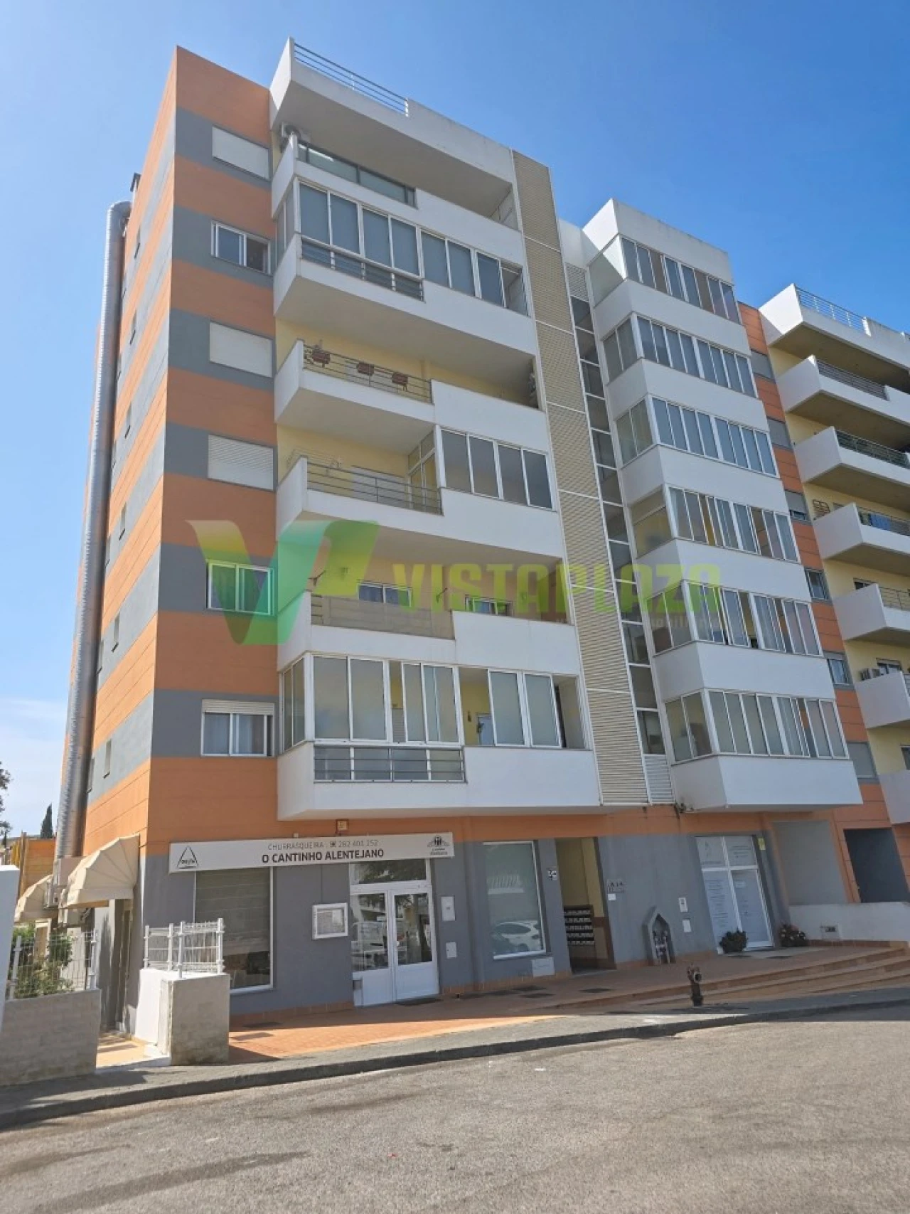 Apartamento T2 para Venda em Portimão Foto 14