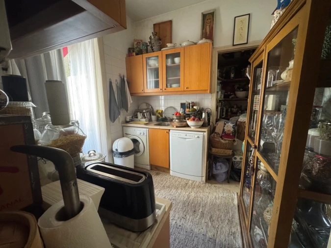 Apartamento T2 para Venda em Campolide Foto 12