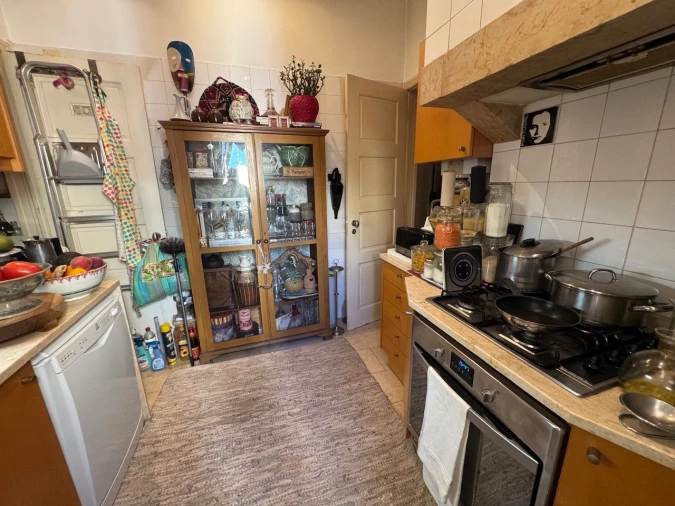 Apartamento T2 para Venda em Campolide Foto 13
