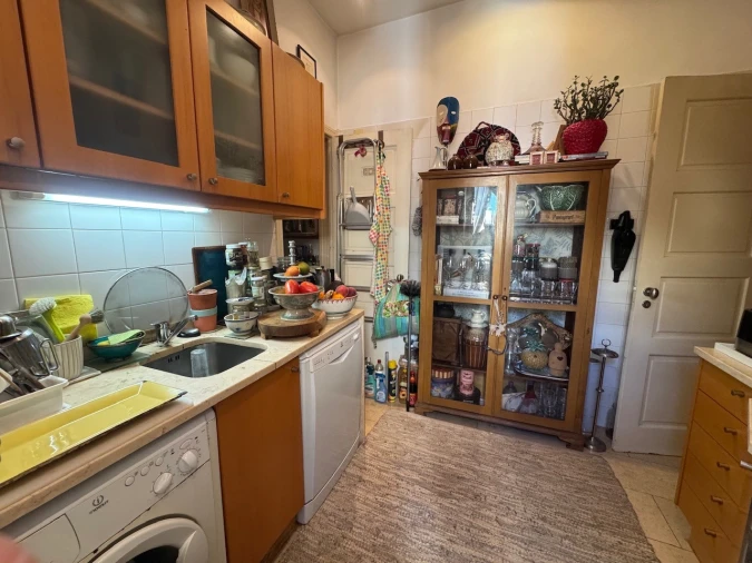 Apartamento T2 para Venda em Campolide Foto 14