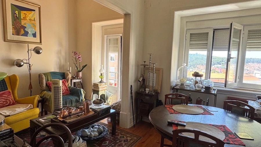 Apartamento T2 para Venda em Campolide
