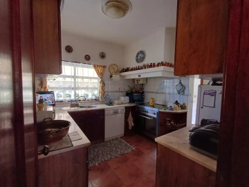 Moradia T5 para Venda em Madalena e Beselga