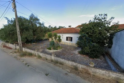 Moradia T5 para Venda em Madalena e Beselga