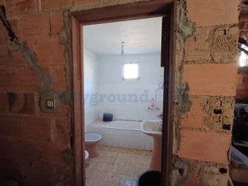 Moradia T5 para Venda em Madalena e Beselga