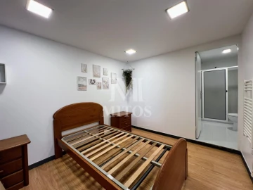 Moradia T4 para Venda em Chafe