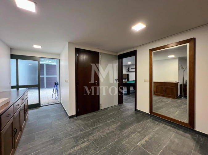 Moradia T4 para Venda em Chafe Foto 24