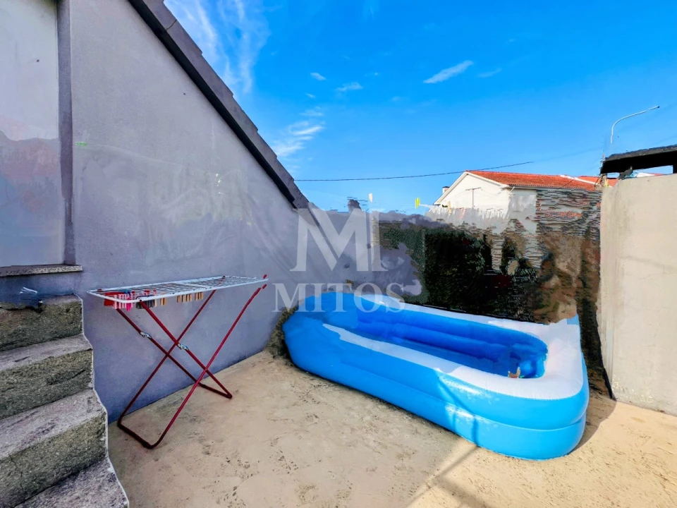 Moradia T3 para Venda em Chafe Foto 16
