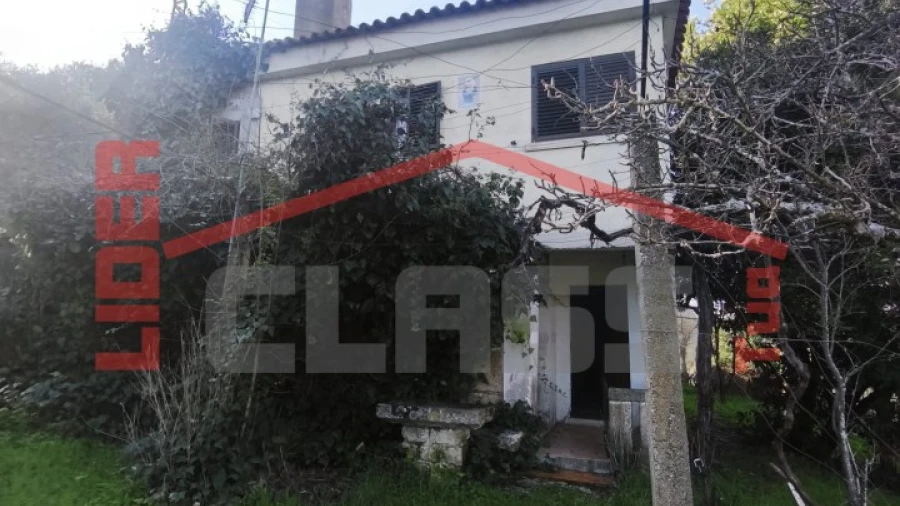 Moradia T5 para Venda em Avantos e Romeu