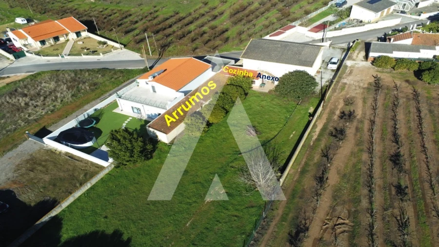 Moradia T4 para Venda em Lamas e Cercal Foto 45