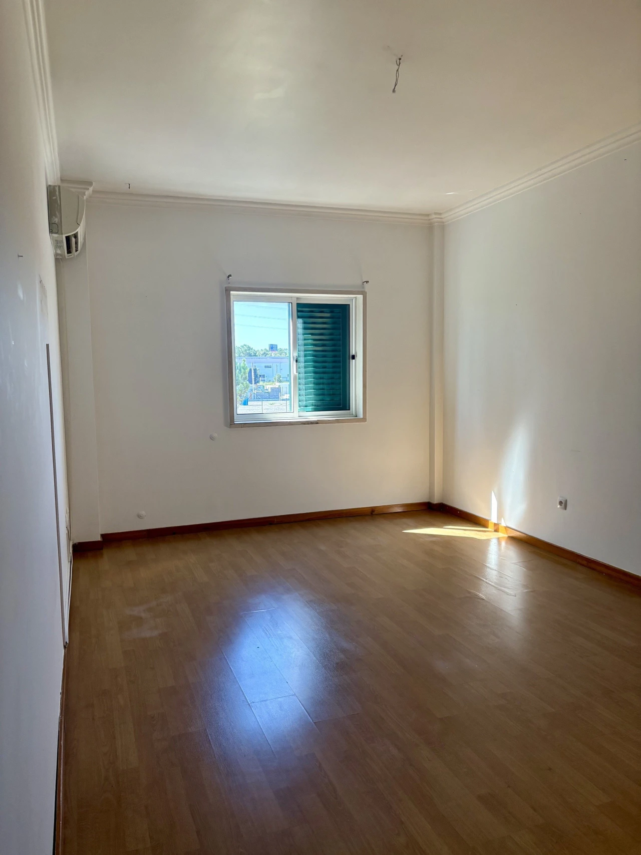 Apartamento T5 para Venda em Quinta do Anjo Foto 8