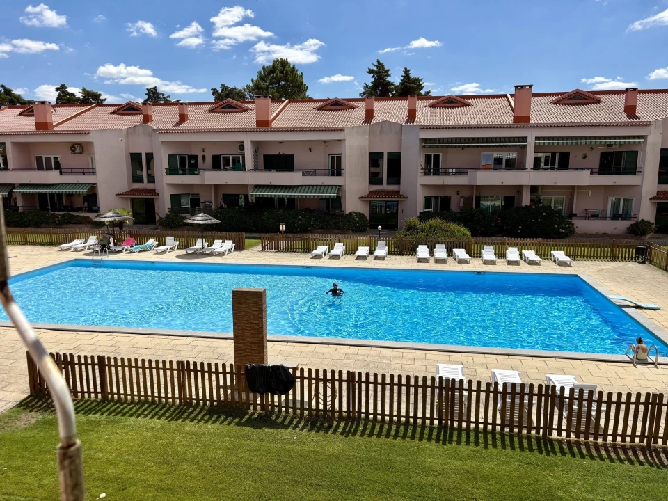 Apartamento T5 para Venda em Quinta do Anjo Foto 1