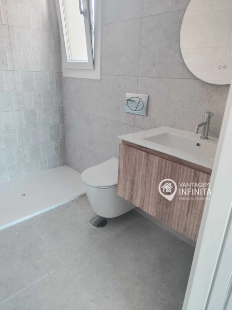 Moradia T3 para Venda em Fernao Ferro