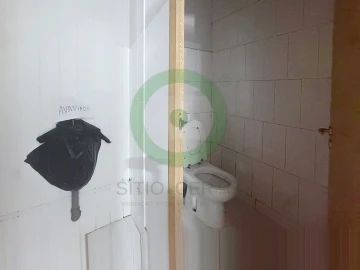 Loja para Venda em Torre de D. Chama