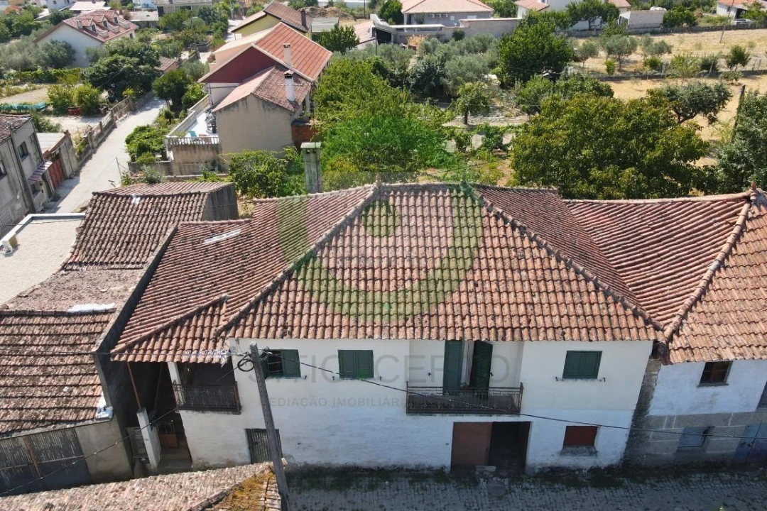 Moradia para Venda em Bouçoães Foto 1