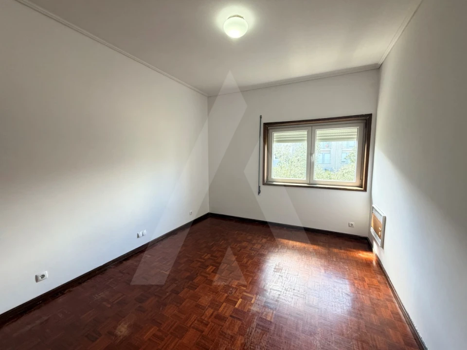 Apartamento T3 para Arrendamento em Esgueira Foto 14