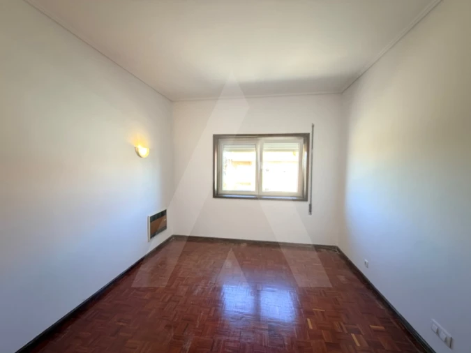 Apartamento T3 para Arrendamento em Esgueira Foto 11