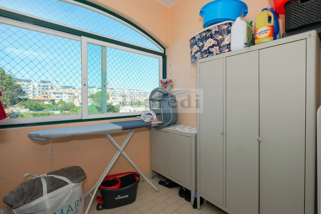 Apartamento T3 para Arrendamento em Carcavelos e Parede Foto 20